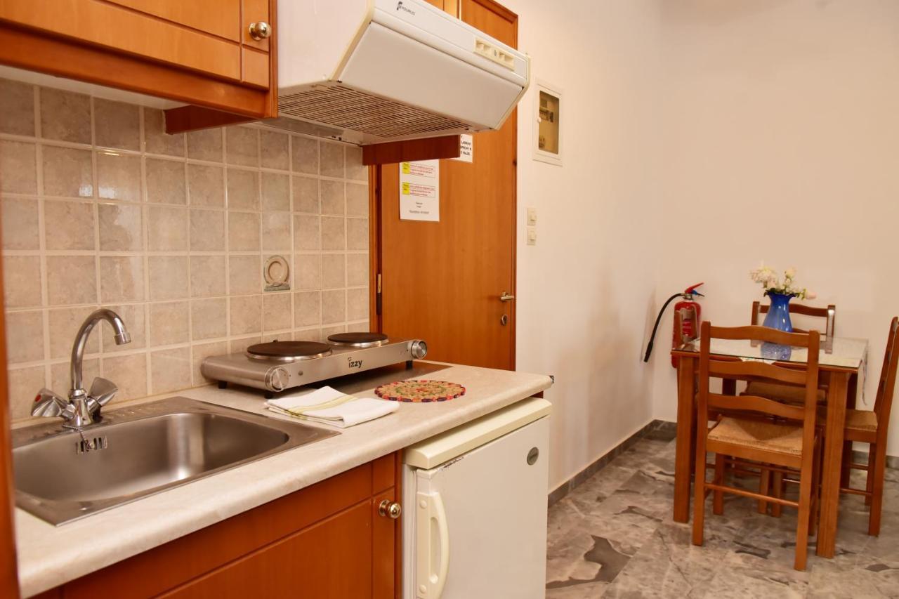Filoxenia Apartments 2 Palaiochora Exterior foto